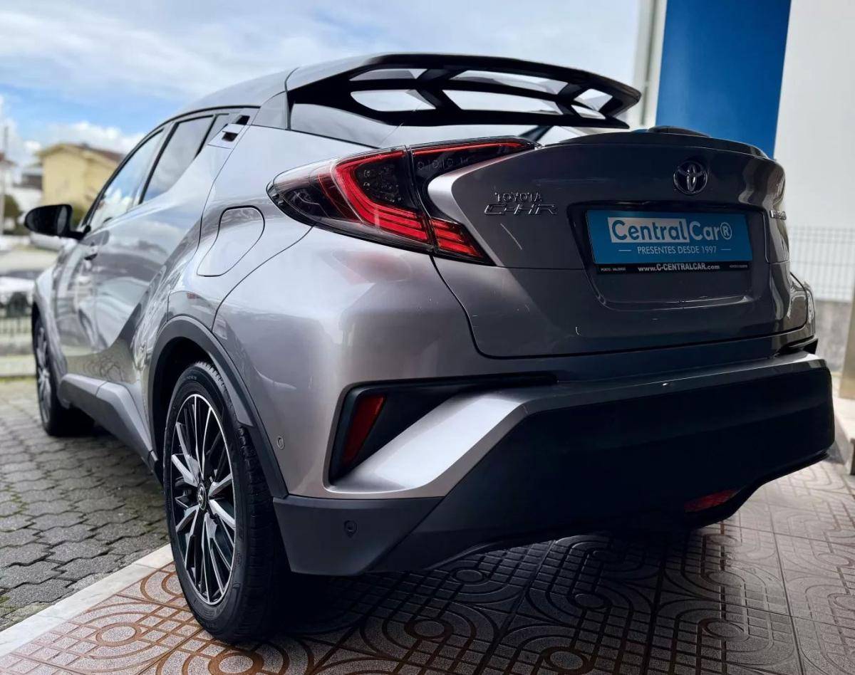 toyota-c-hr-2019-hibrido-a-gasolina-1798cc