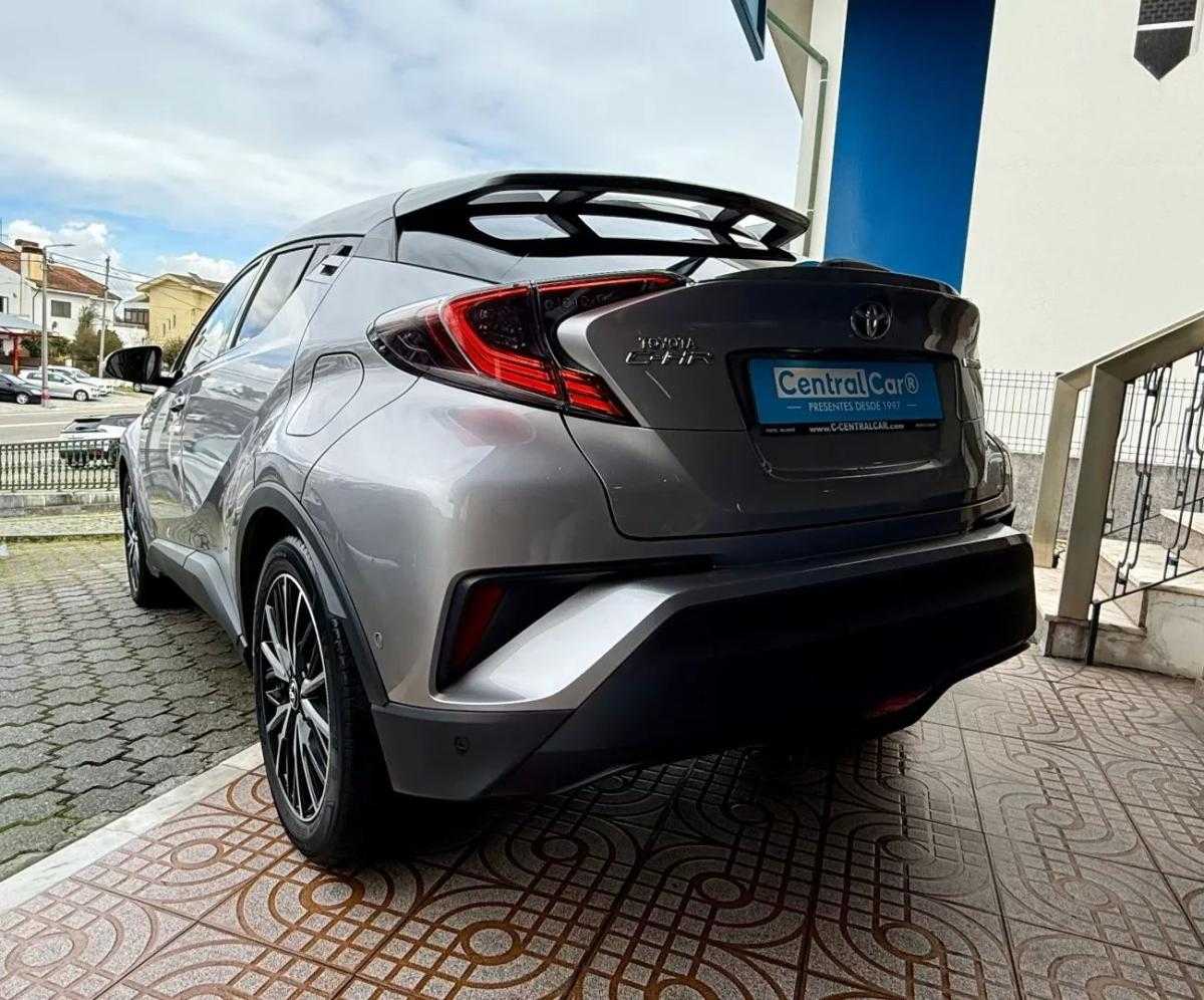 toyota-c-hr-2019-hibrido-a-gasolina-1798cc