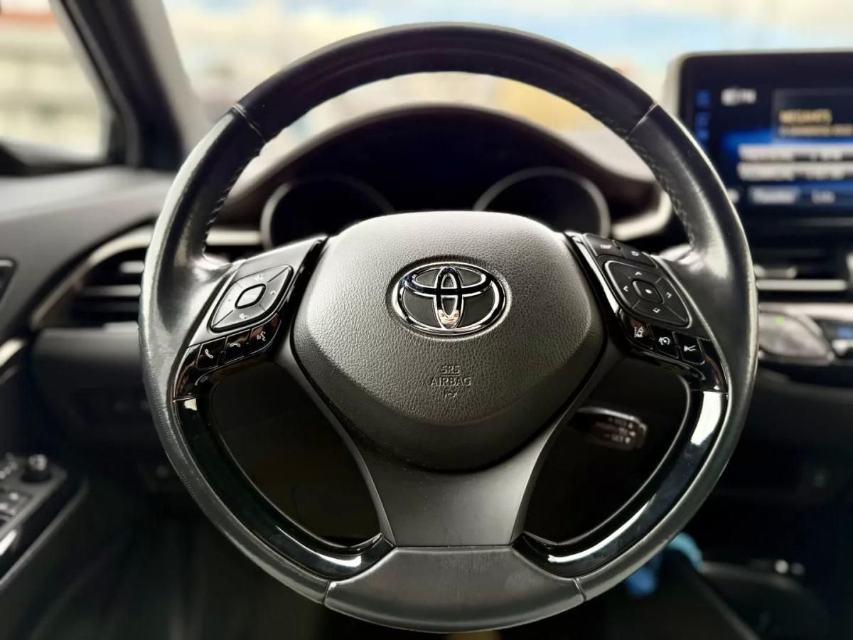 toyota-c-hr-2019-hibrido-a-gasolina-1798cc