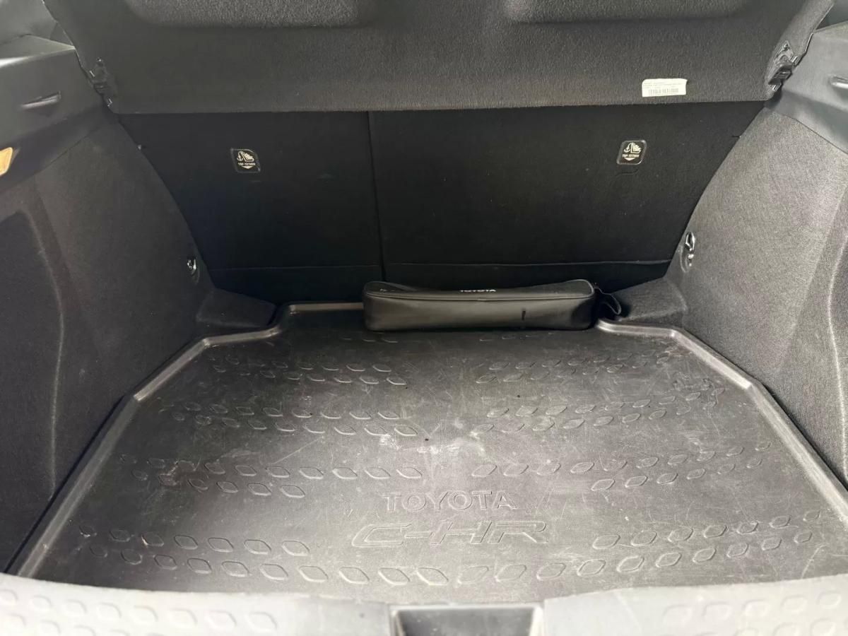 toyota-c-hr-2019-hibrido-a-gasolina-1798cc