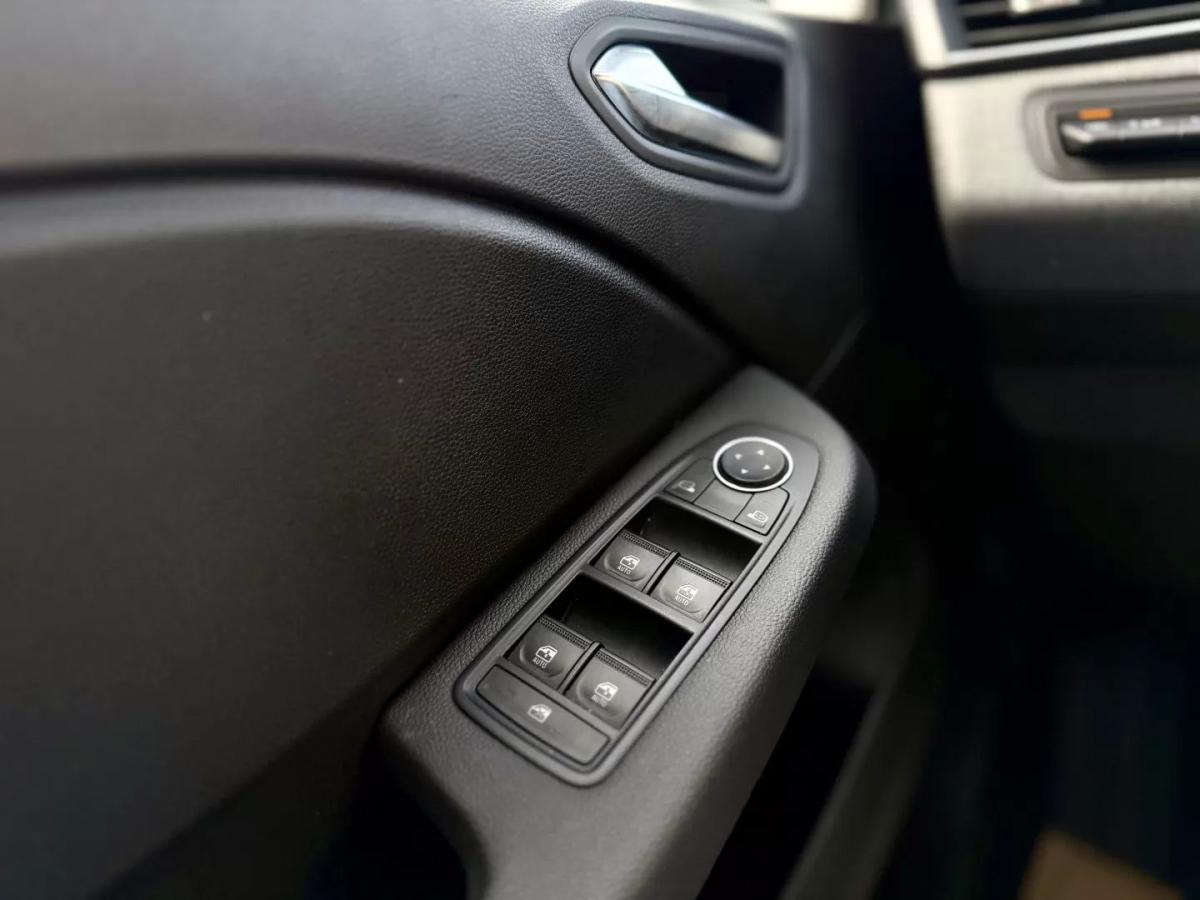 renault-clio-2024-gasolina-999cc