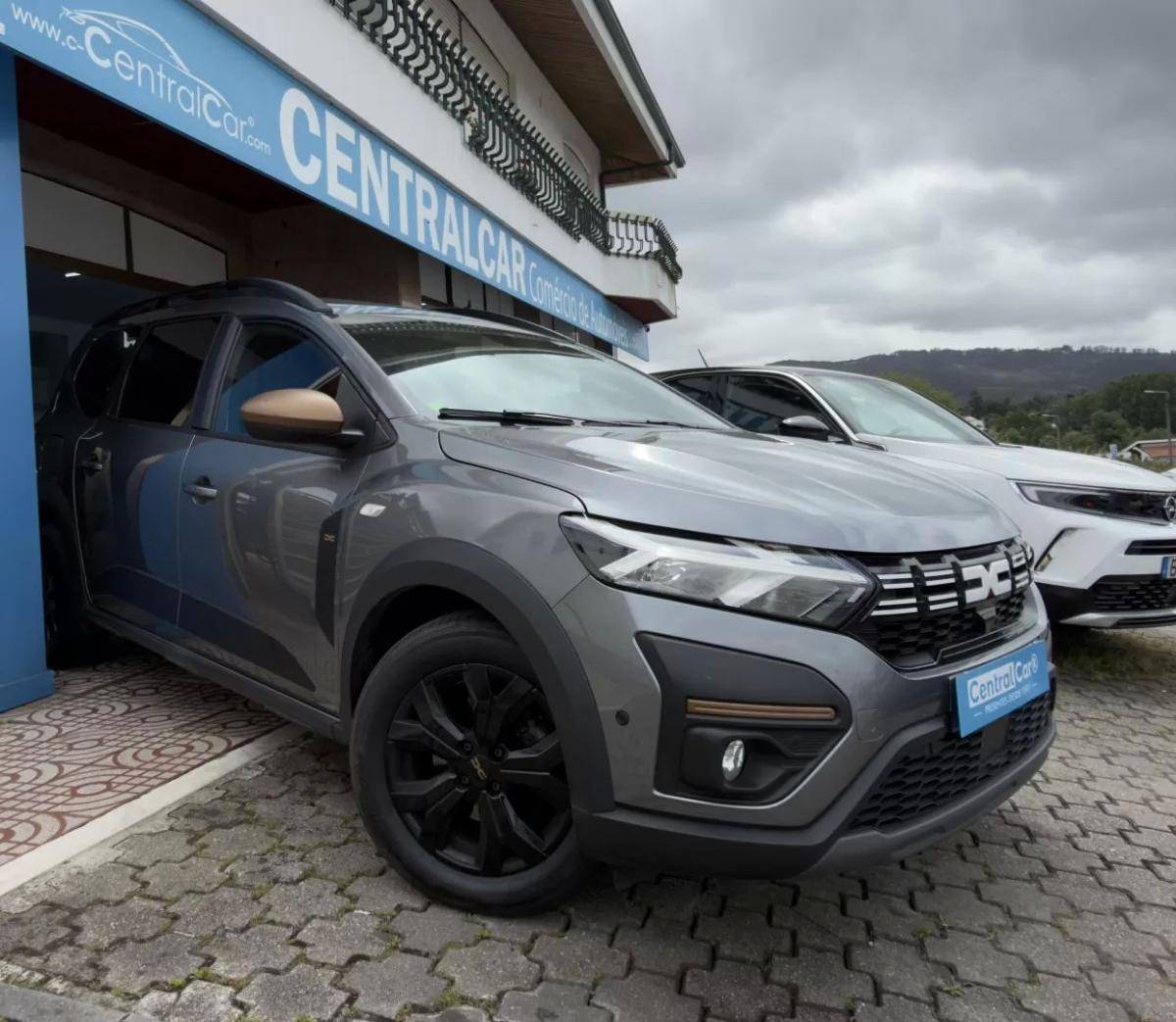 dacia-jogger-2023-gpl-999cc