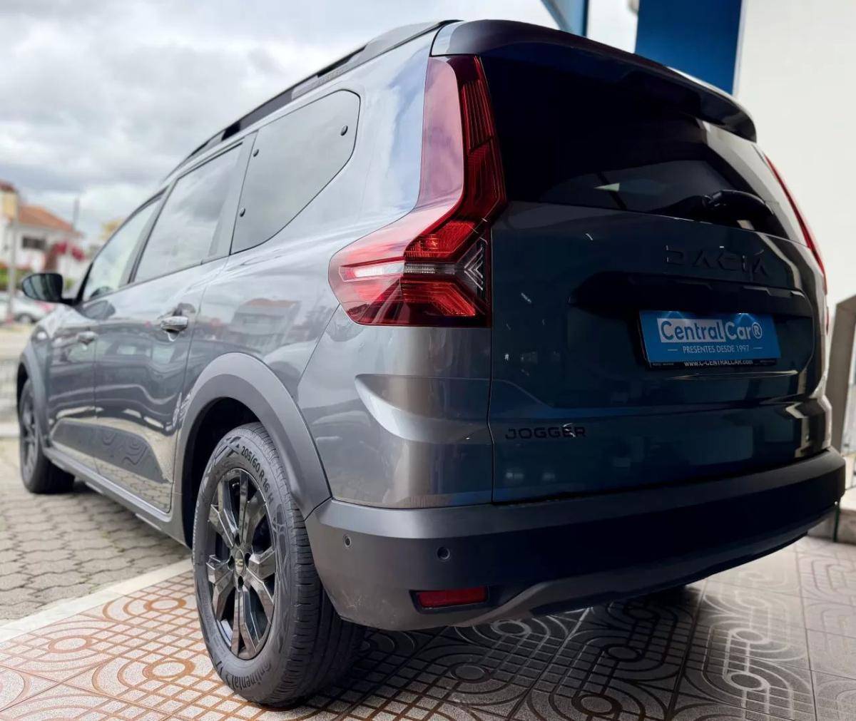 dacia-jogger-2023-gpl-999cc