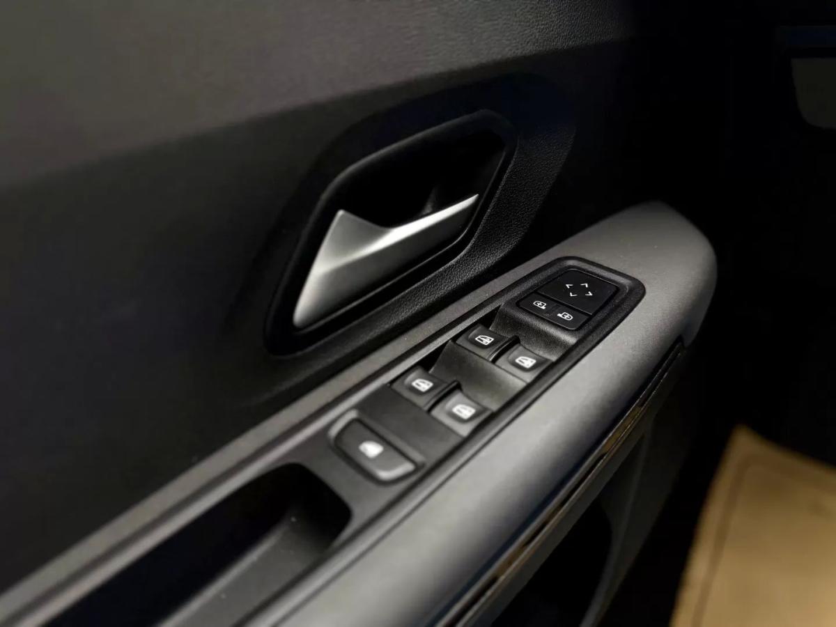 dacia-jogger-2023-gpl-999cc