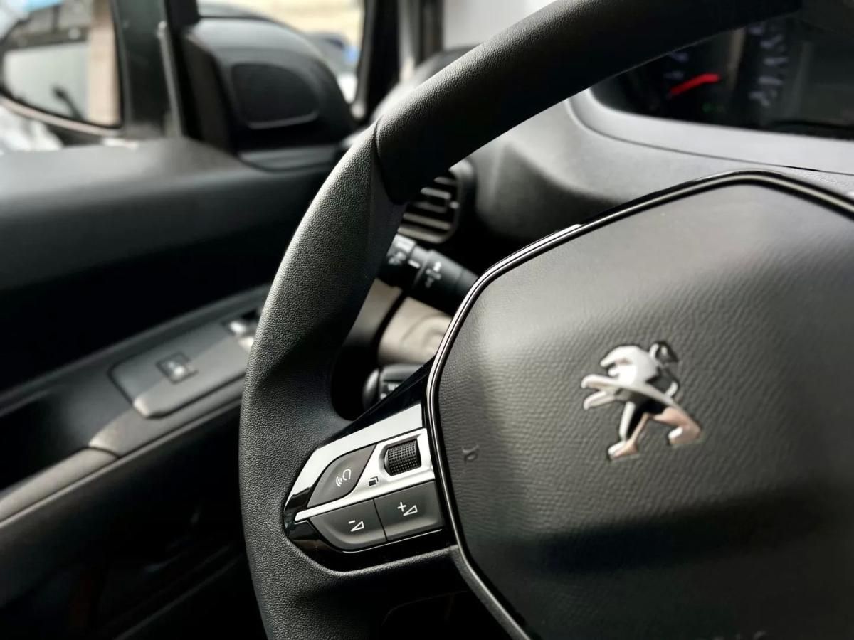 peugeot-partner-2023-diesel-1499cc