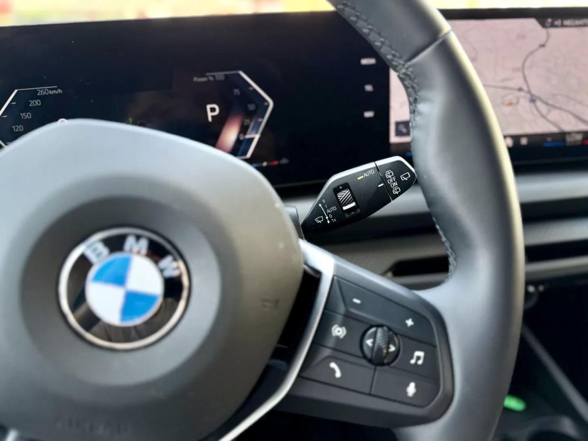 bmw-serie-1-2025-gasolina-1499cc