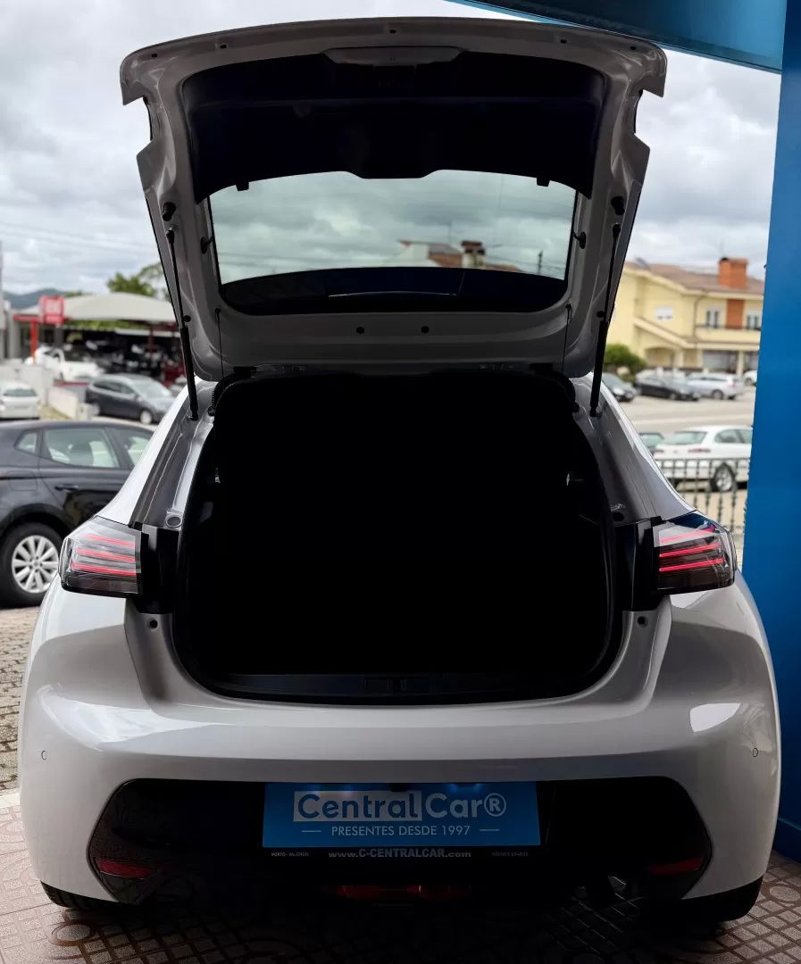 peugeot-208-2024-gasolina-1199cc