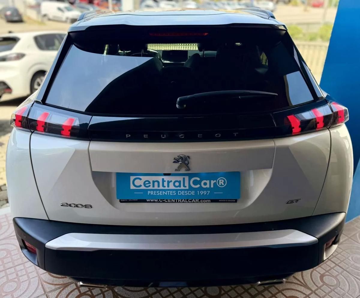 peugeot-2008-2021-gasolina-1199cc