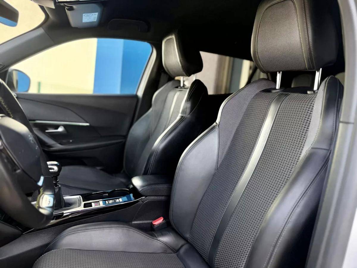 peugeot-2008-2021-gasolina-1199cc