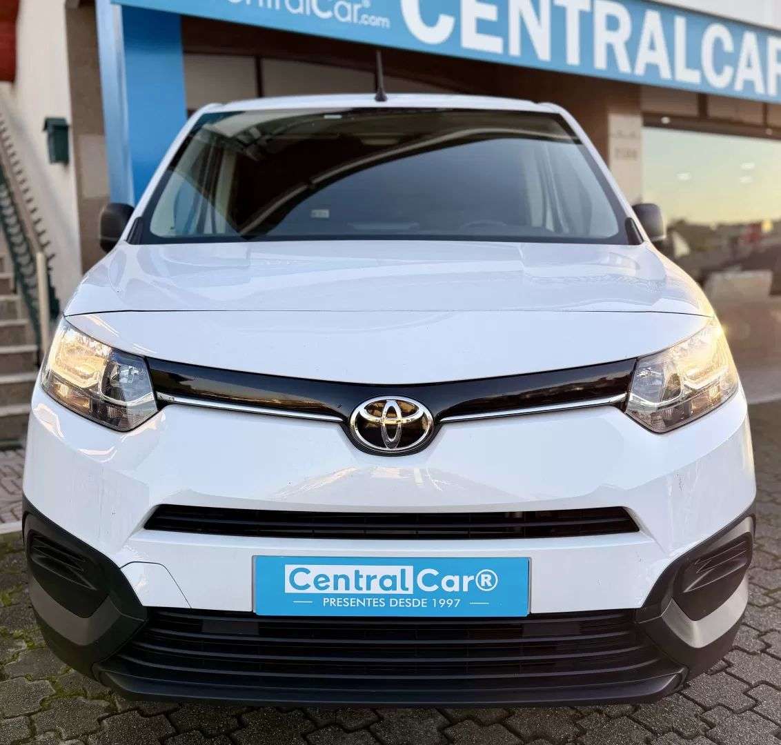 toyota-proace-city-2024-diesel-1499cc