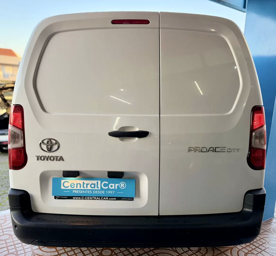 toyota-proace-city-2024-diesel-1499cc