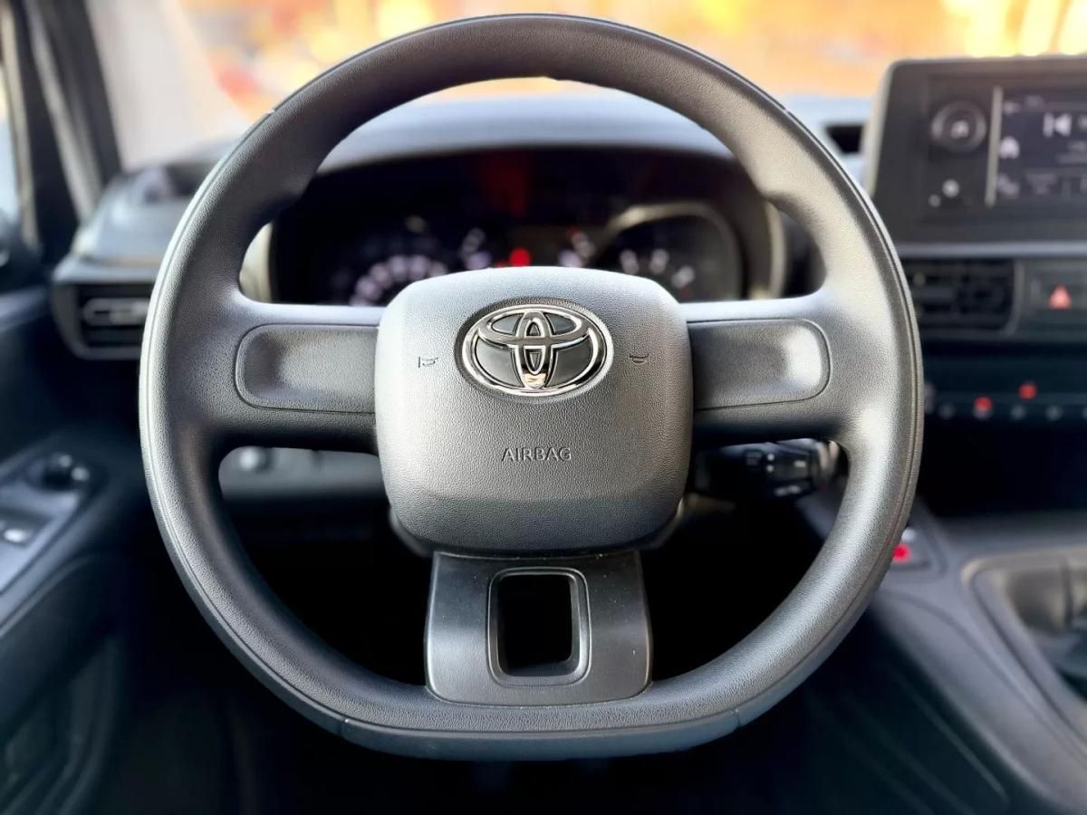 toyota-proace-city-2024-diesel-1499cc