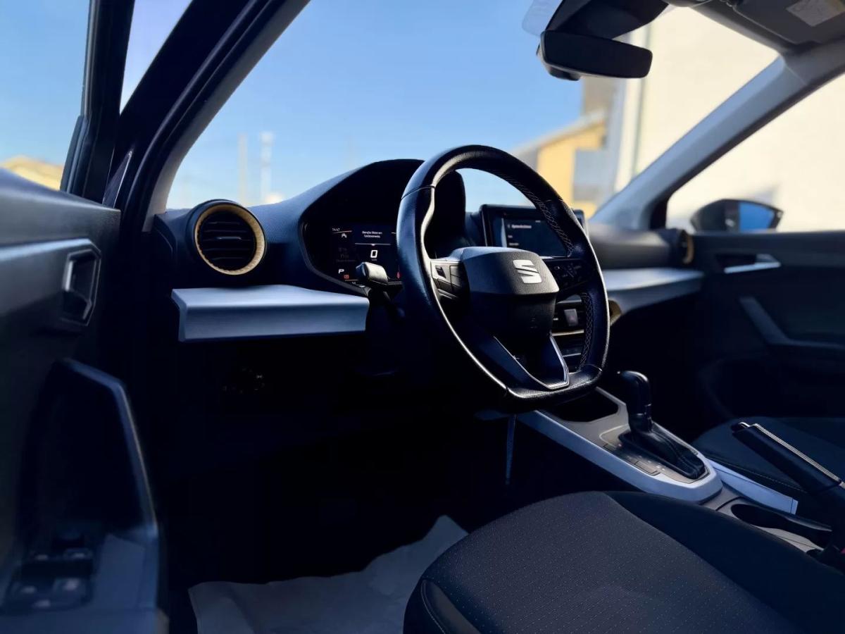 seat-arona-2024-gasolina-999cc