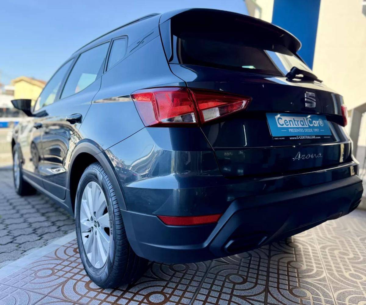 seat-arona-2024-gasolina-999cc