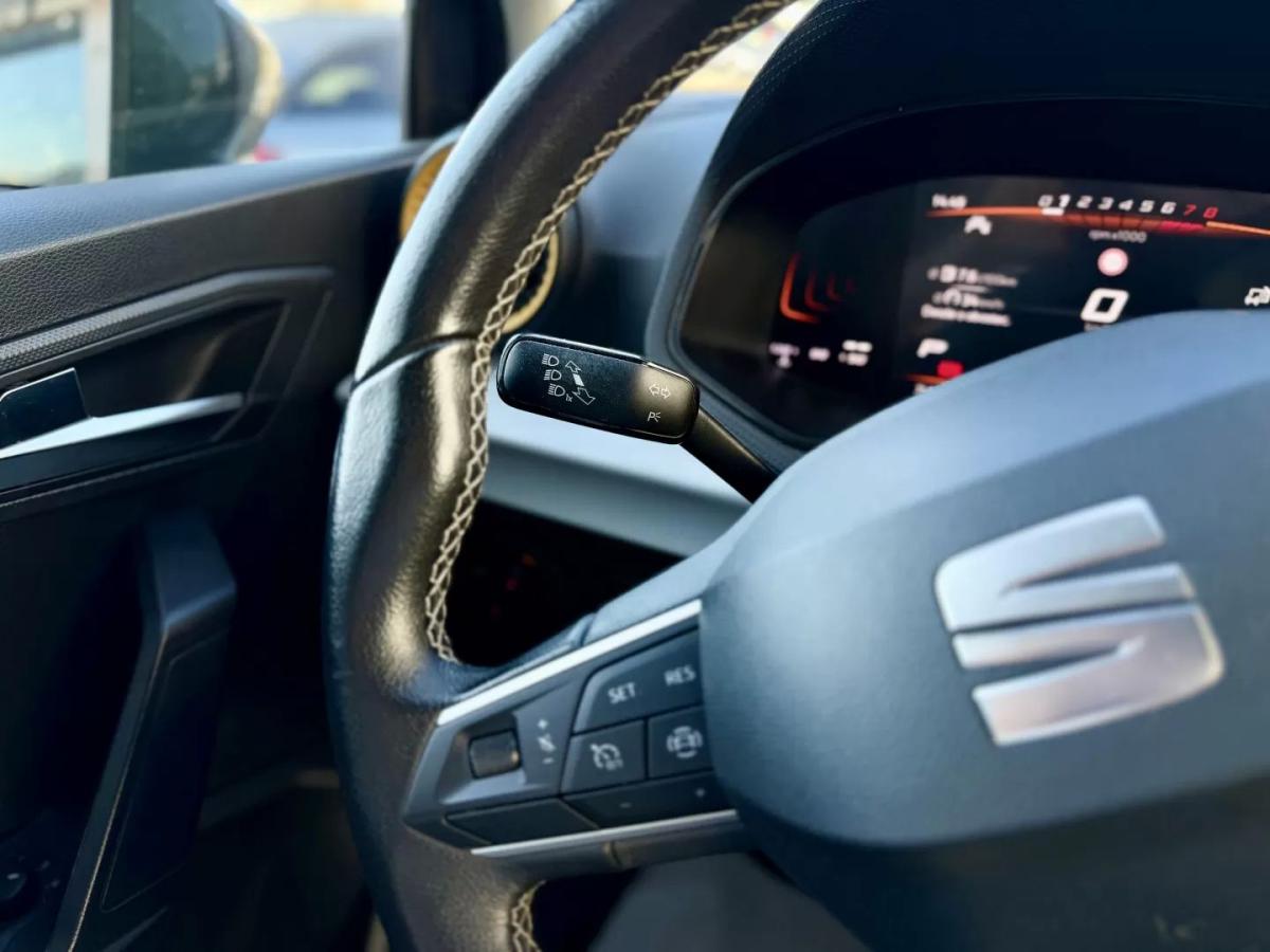 seat-arona-2024-gasolina-999cc