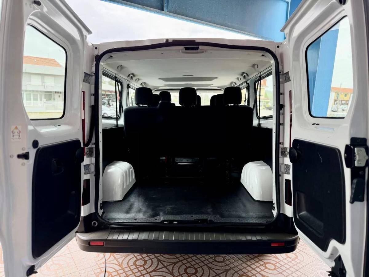 renault-trafic-2022-diesel-1997cc