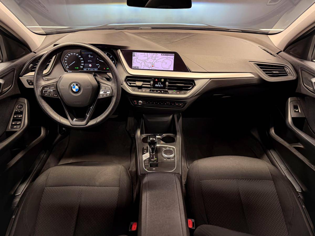 bmw-serie-1-2021-diesel-1496cc