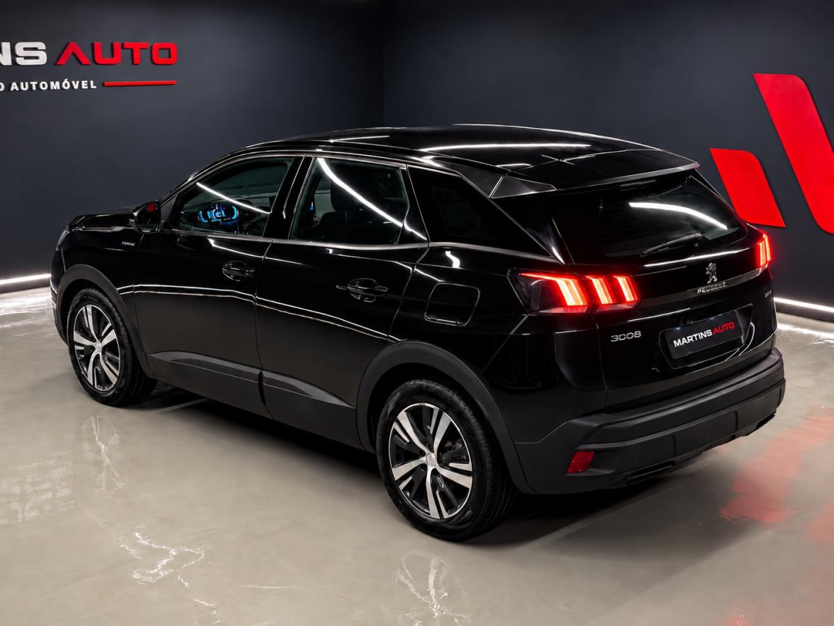 peugeot-3008-2023-hibrido-a-gasolina-1598cc