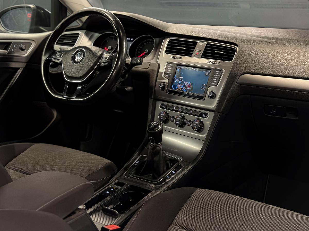 volkswagen-golf-2016-diesel-1598cc