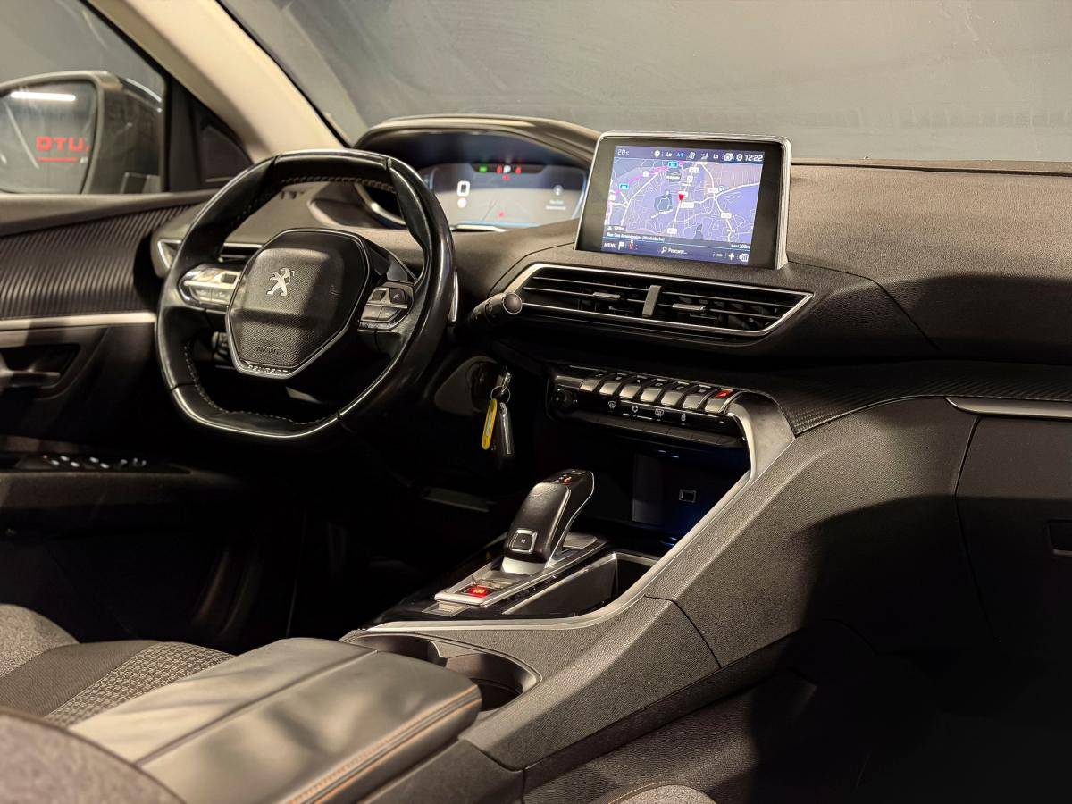 peugeot-5008-2017-diesel-1560cc