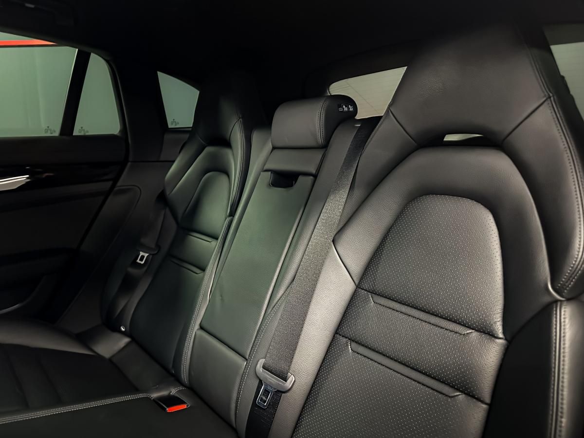 porsche-panamera-sport-turismo-2020-hibrido-a-gasolina-2894cc