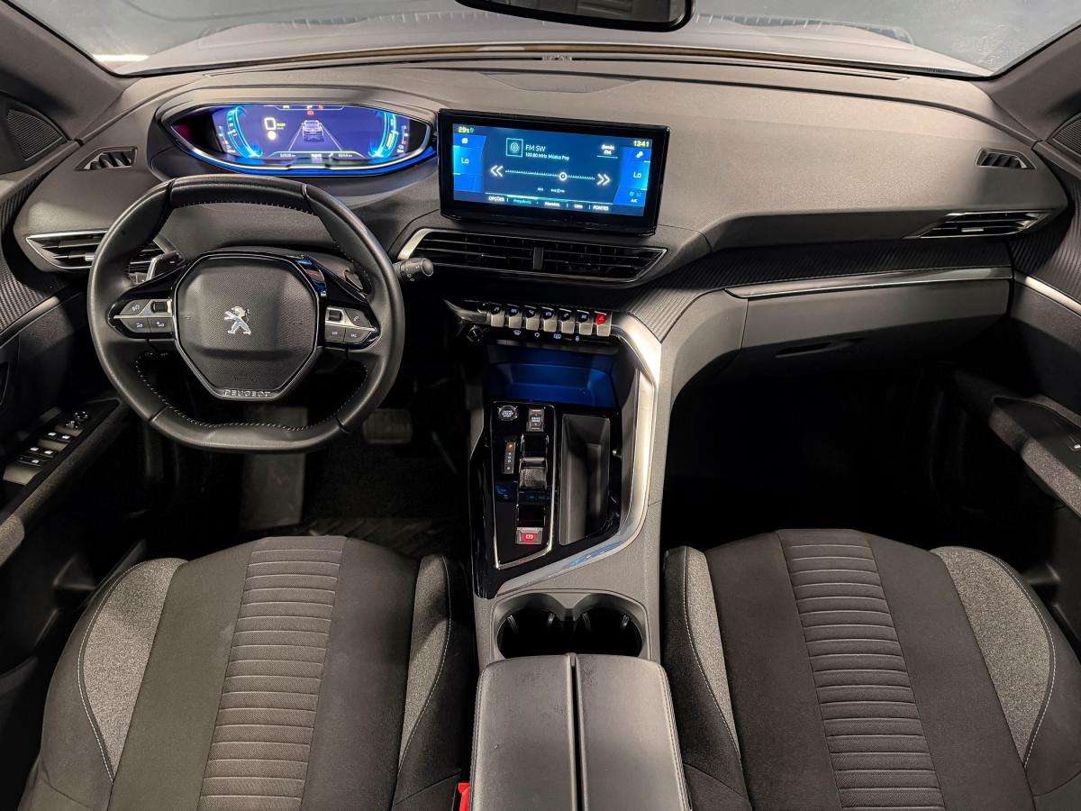 peugeot-3008-2023-hibrido-a-gasolina-1598cc