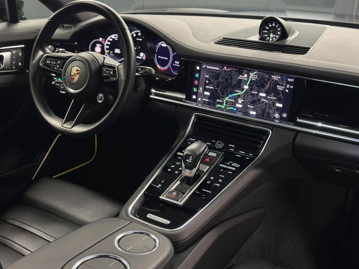 porsche-panamera-sport-turismo-2024-hibrido-a-gasolina-2894cc
