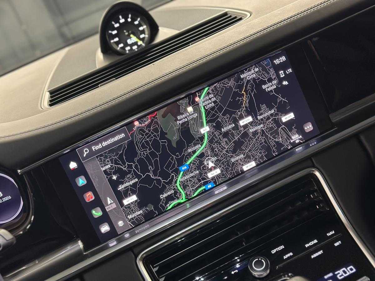 porsche-panamera-sport-turismo-2024-hibrido-a-gasolina-2894cc