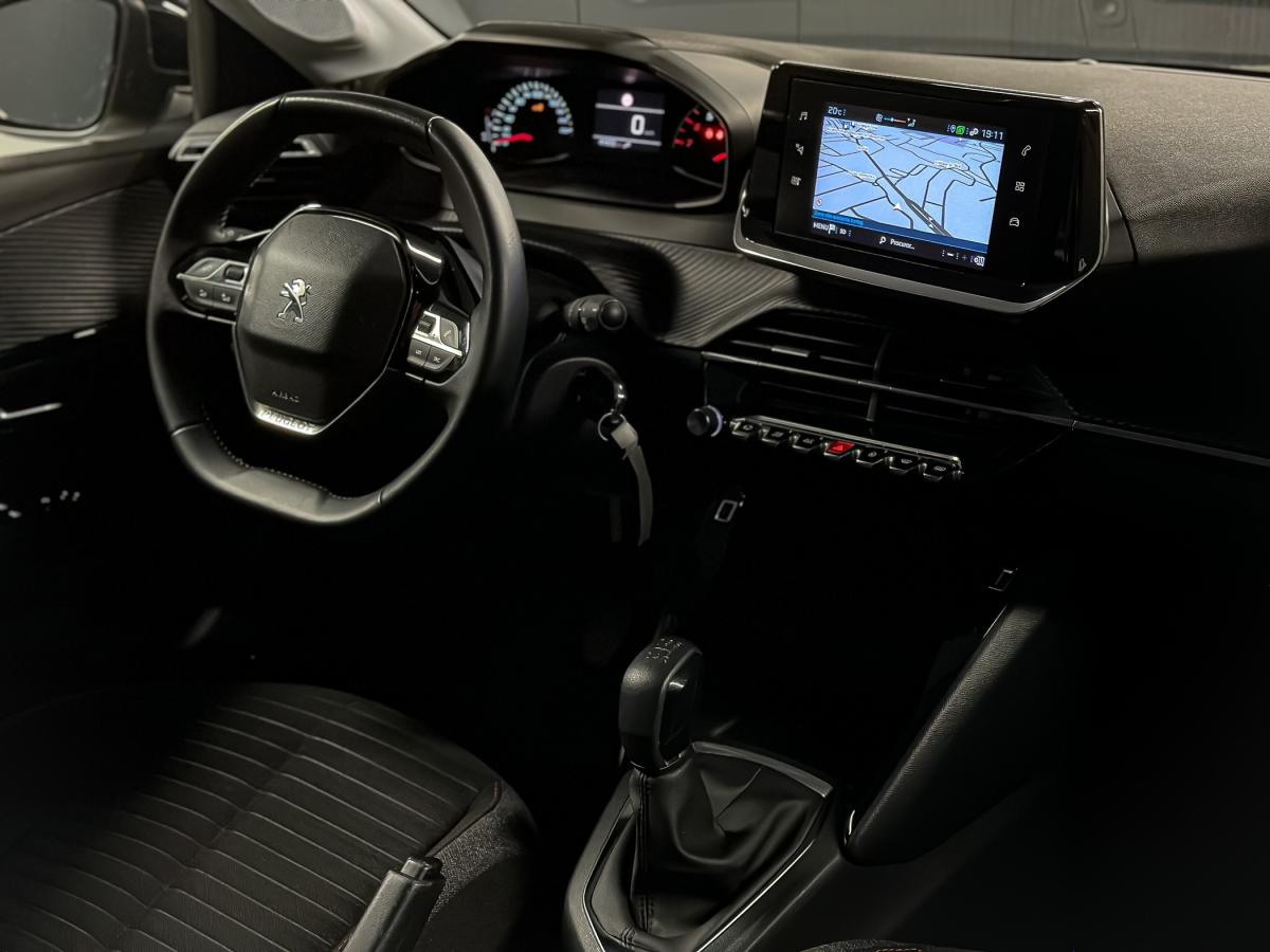 peugeot-208-2021-gasolina-1199cc