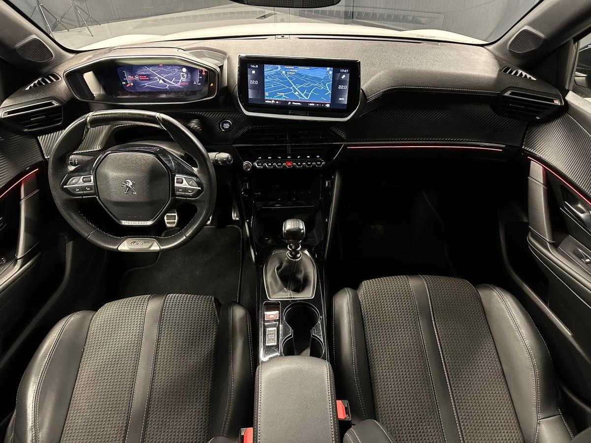 peugeot-208-2020-gasolina-1199cc