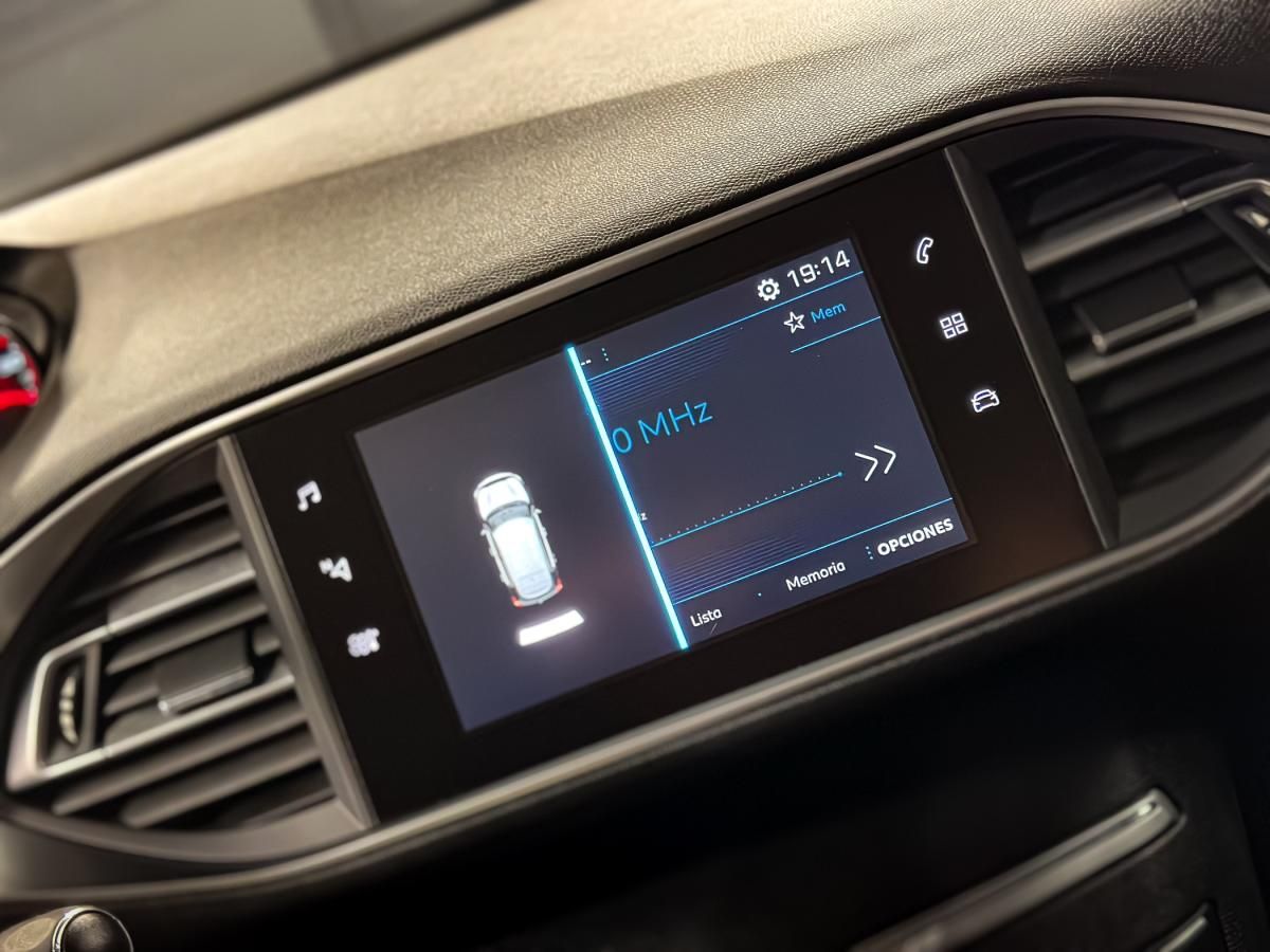 peugeot-308-2018-gasolina-1199cc
