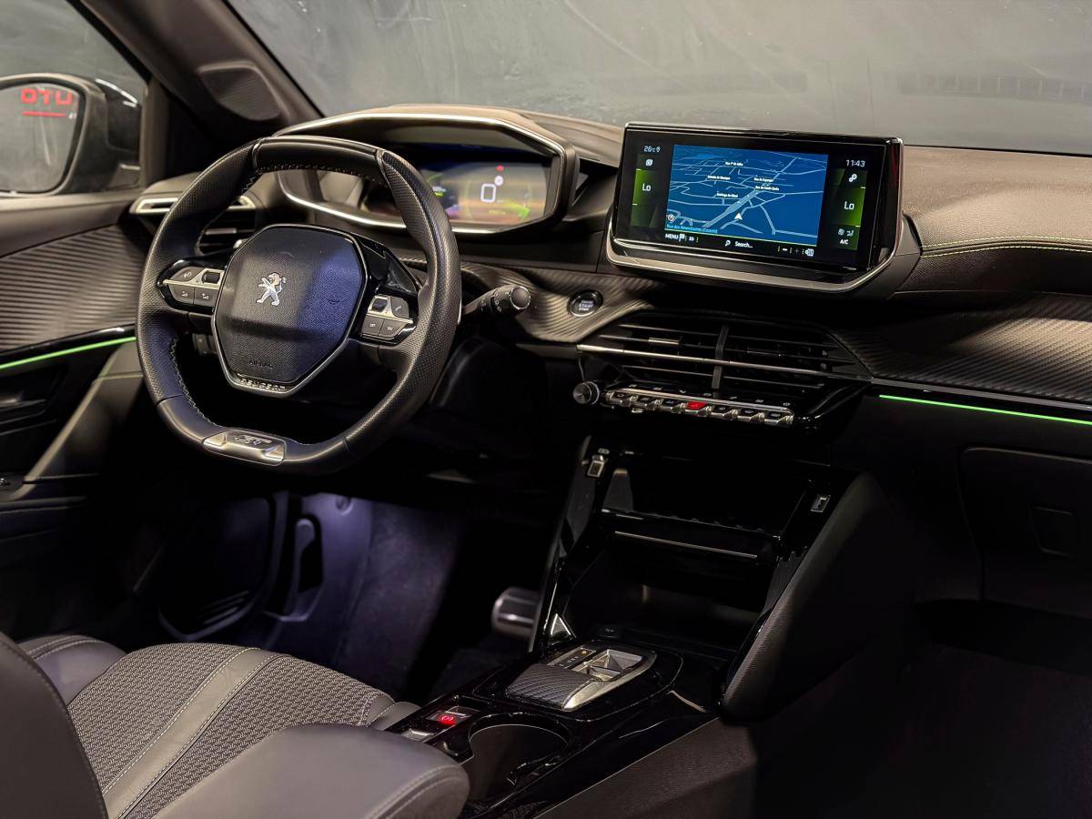 peugeot-208-2023-gasolina-1199cc