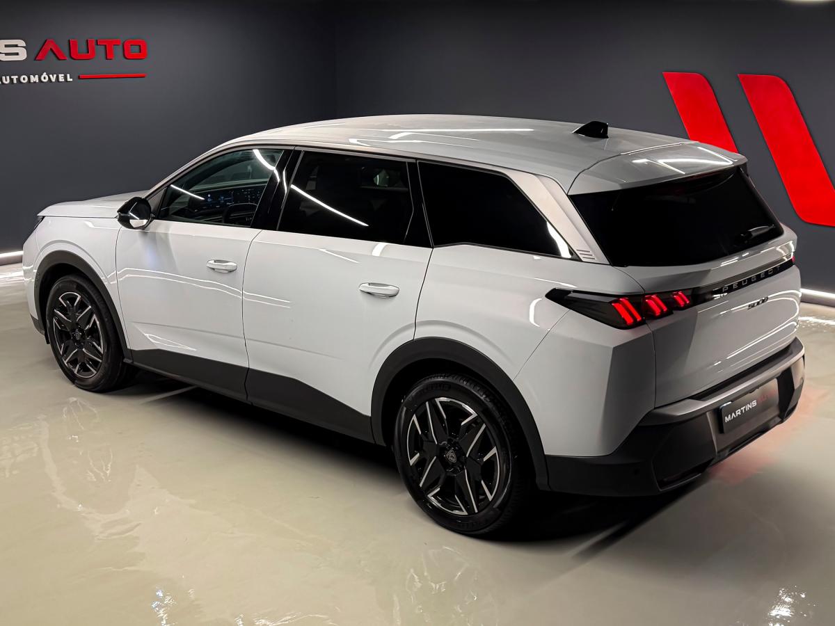 peugeot-5008-2025-hibrido-a-gasolina-1199cc