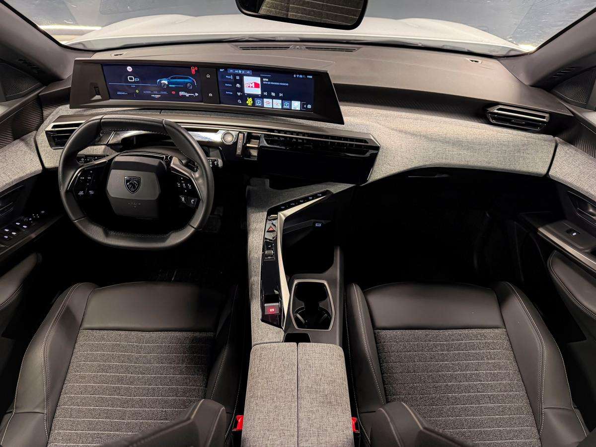 peugeot-5008-2025-hibrido-a-gasolina-1199cc