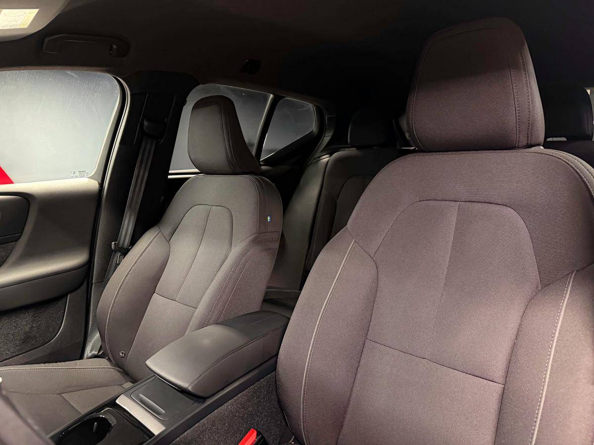 volvo-xc40-2022-eletrico-0cc