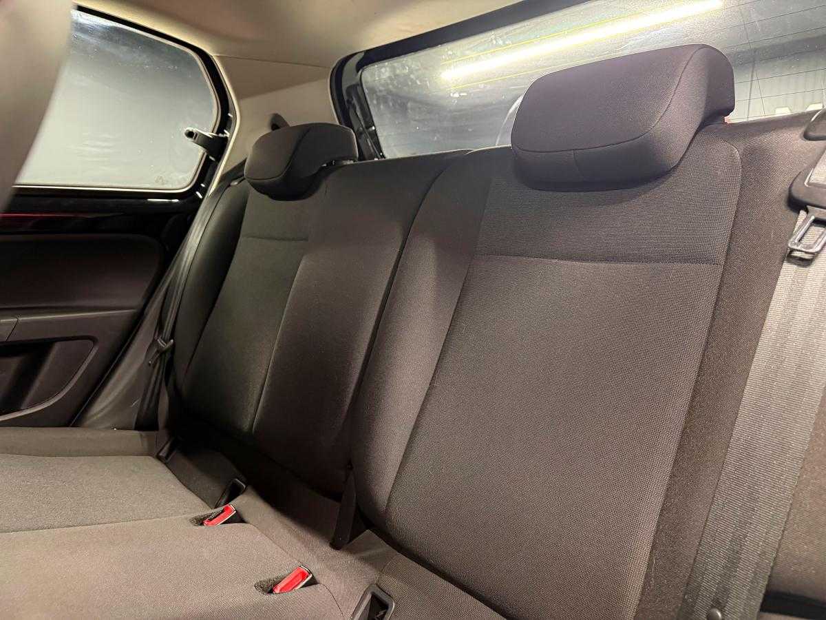 volkswagen-up-2021-gasolina-999cc