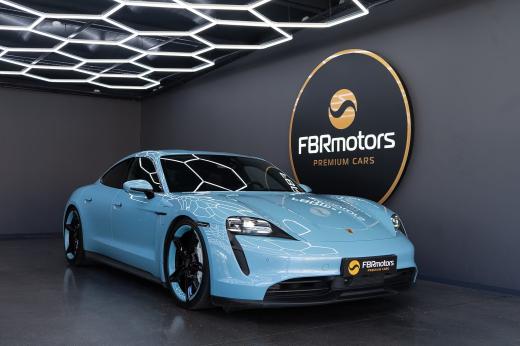 porsche-taycan-2020-eletrico-500cc