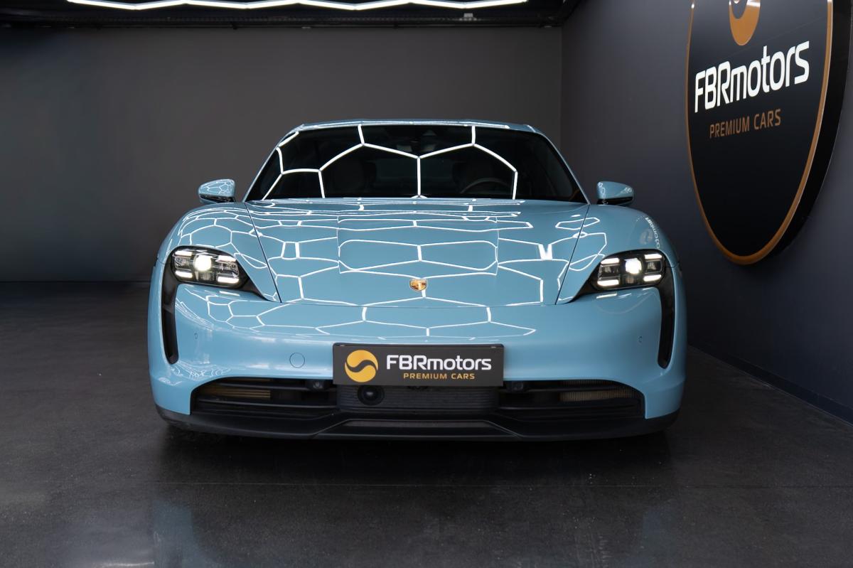 porsche-taycan-2020-eletrico-500cc