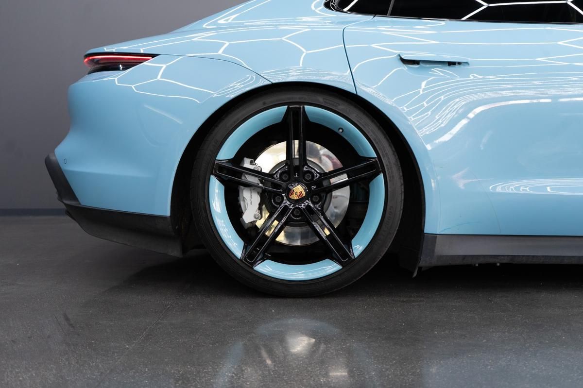 porsche-taycan-2020-eletrico-500cc