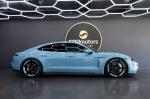 porsche-taycan-2020-eletrico-500cc
