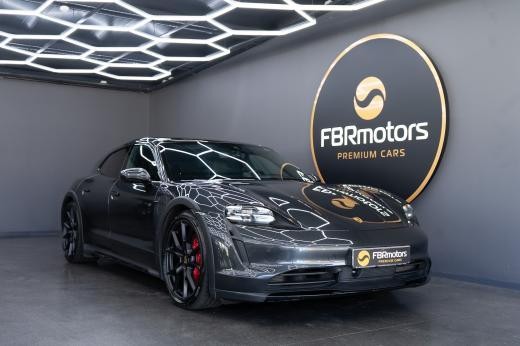 porsche-taycan-2022-eletrico-0cc