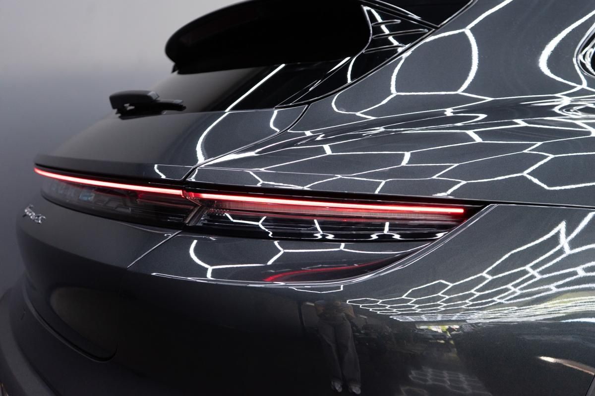porsche-taycan-2022-eletrico-0cc