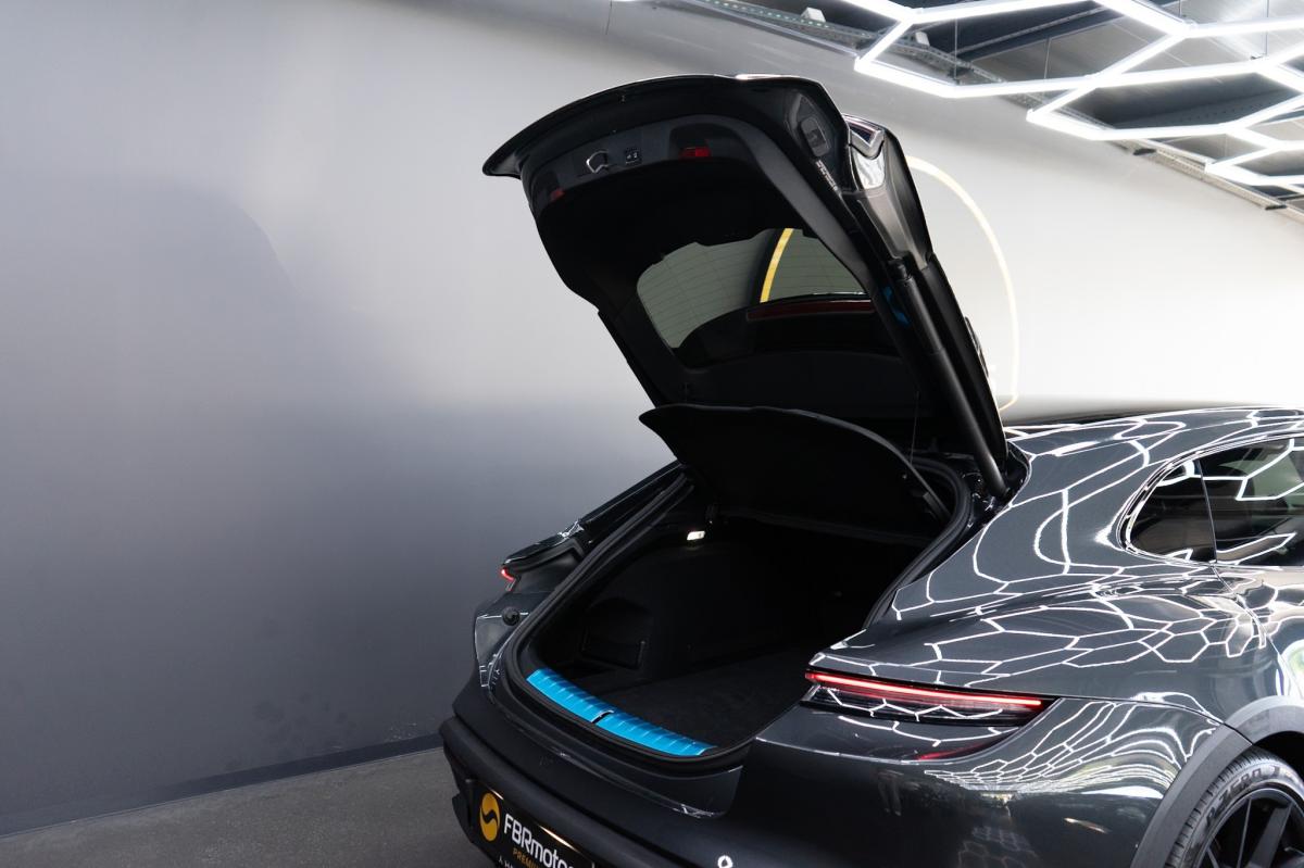 porsche-taycan-2022-eletrico-0cc