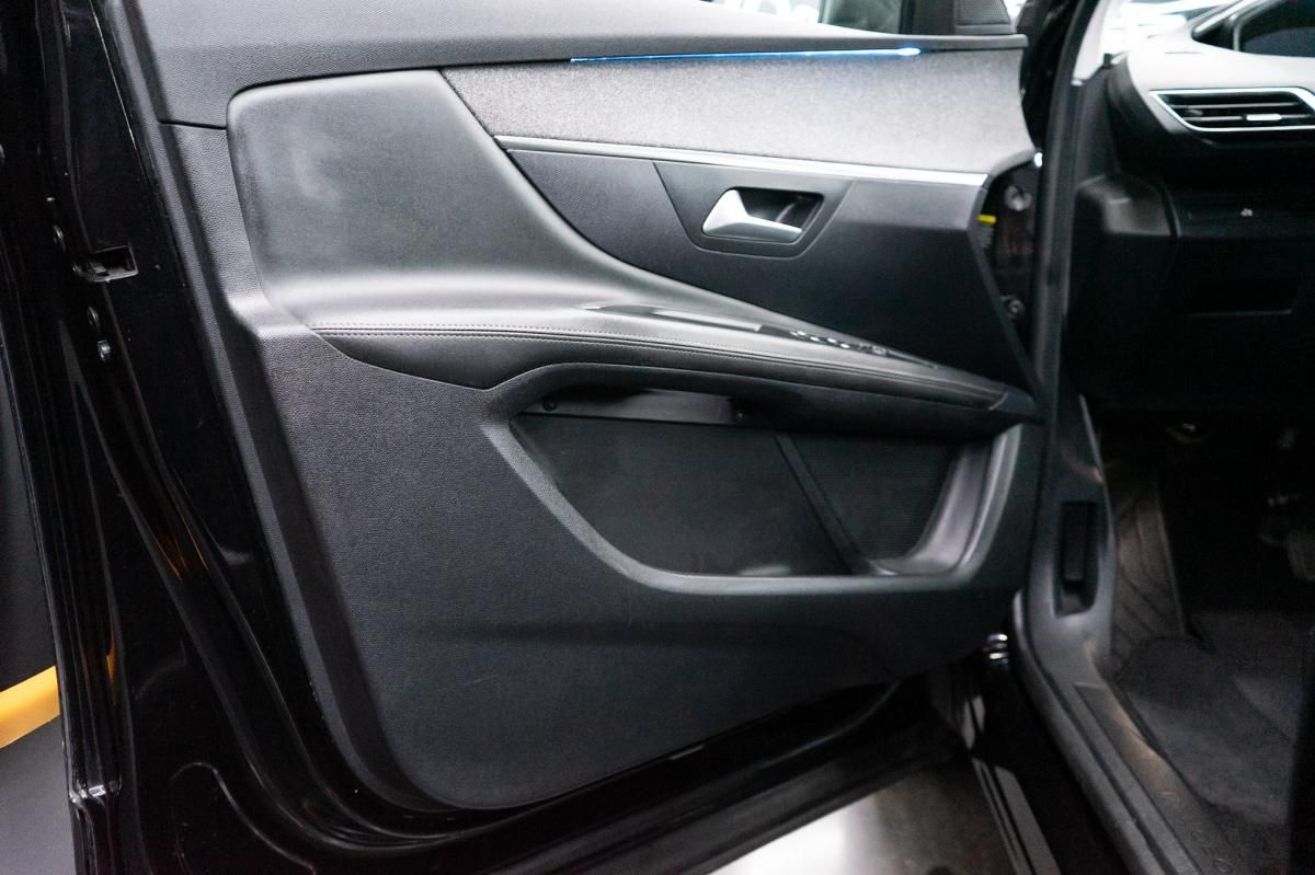 peugeot-3008-2020-diesel-1499cc