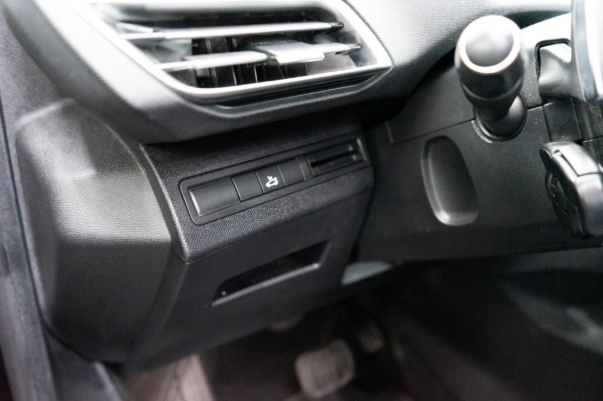 peugeot-3008-2020-diesel-1499cc