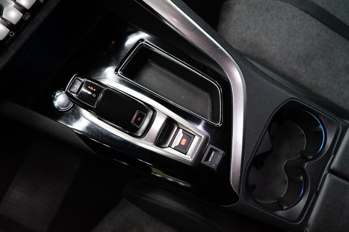 peugeot-3008-2020-diesel-1499cc