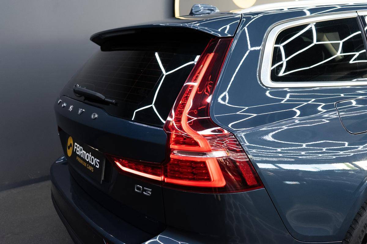 volvo-v60-2020-diesel-1969cc