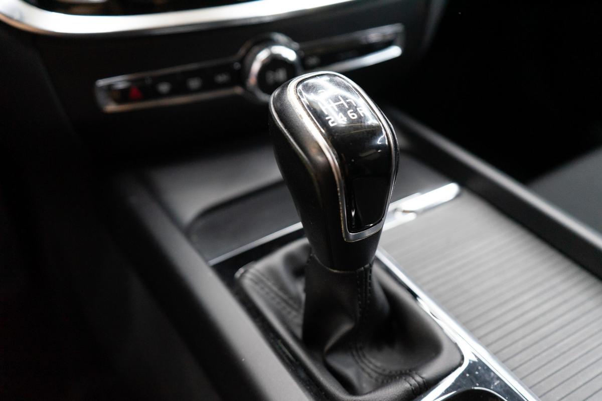 volvo-v60-2020-diesel-1969cc