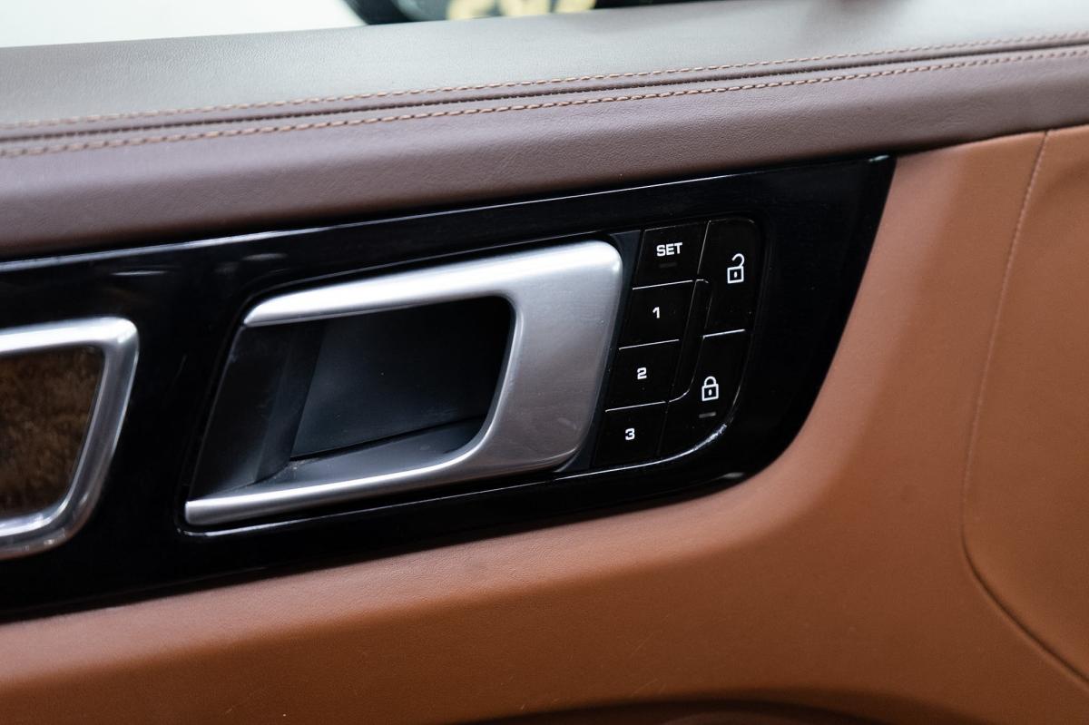porsche-cayenne-2020-hibrido-a-gasolina-2995cc