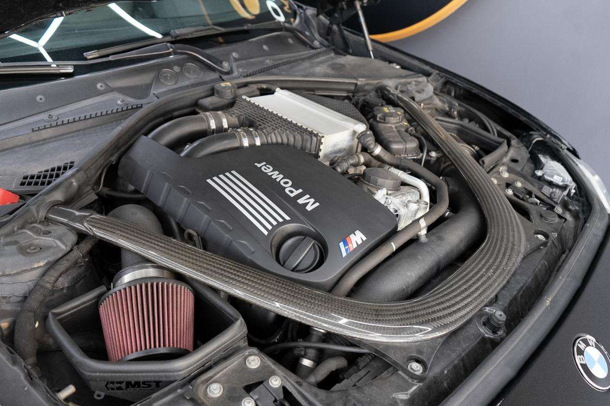 bmw-serie-1-2014-gasolina-2979cc